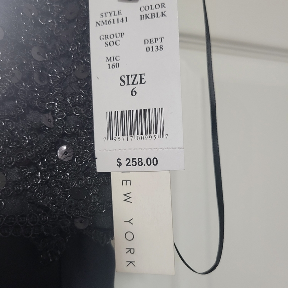 Nicole Miller evening dress - Picture 4 of 4